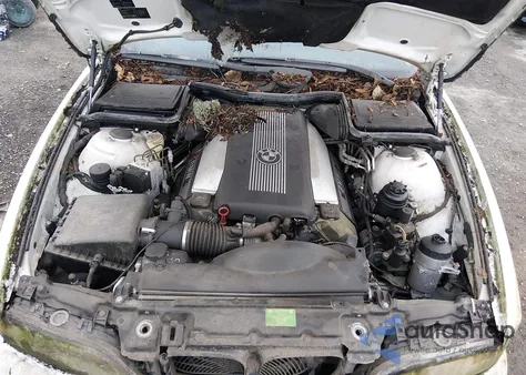 1998 BMW 540Ia z USA, uszkodzony, nr VIN WBADE6326WBW58922